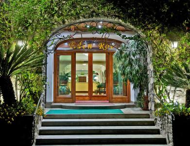 Eden Roc Suites - 29
