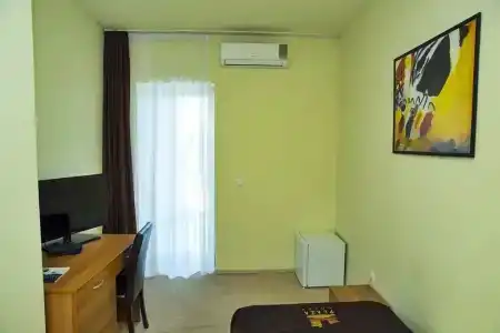 Mardi Plaza - 22