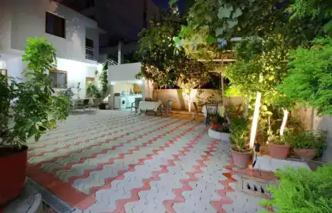 My Home Guest House - 31