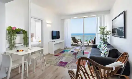 Sea Executive Suites - 111