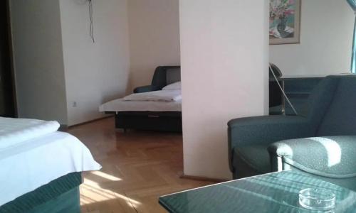 Bara Budapest - 35