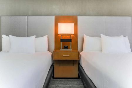 DoubleTree by Hilton Atlanta Airport - 49