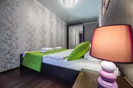 Пять Звёзд Свет - 24