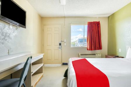 Oyo Tucson Downtown - 26