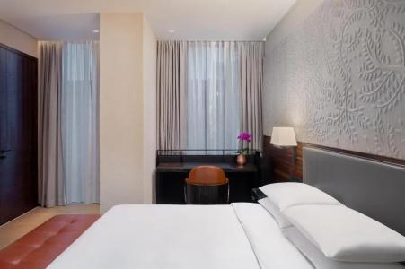 Hyatt Regency Phnom Penh - 71
