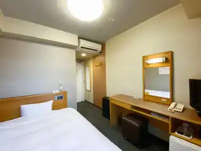 Route-Inn Shin-Shirakawa Eki Higashi - 3
