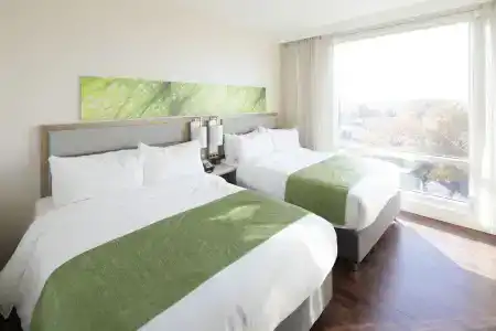 Wyndham Garden Fresh Meadows Flushing - 3