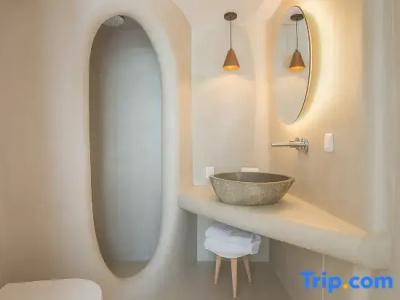 Chic Santorini - 103