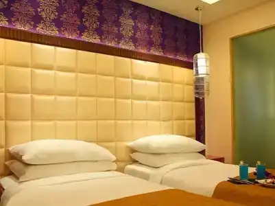 The Metropolitan & Spa New Delhi - 40