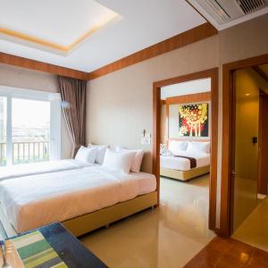 Romantic Khon Kaen - 33