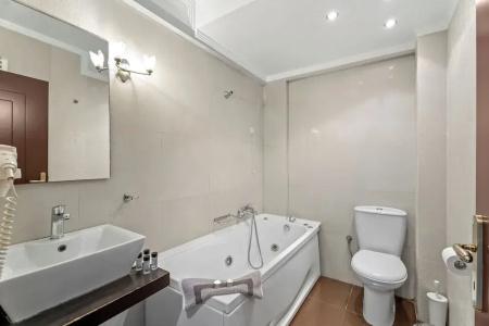 Aerinon Guesthouse - 43