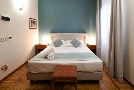 Cavour - 4