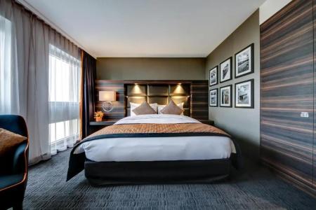 Best Western Premier Beaulac - 98