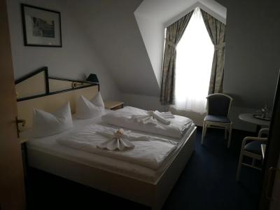 3 Linden - 16