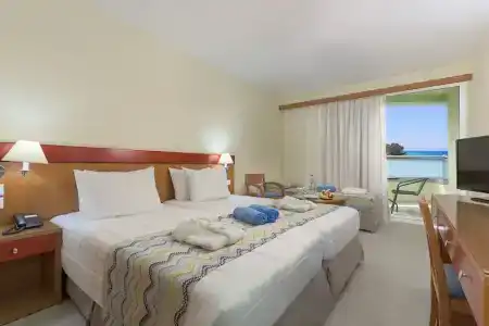 Avra Beach Resort - 61