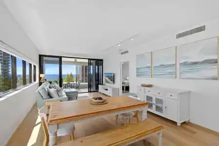 Ultra Broadbeach - 175