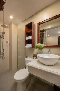 Vision Premier & Spa - 86