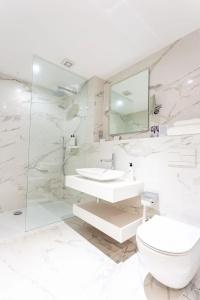Palm Court - 8