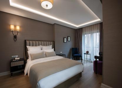 Le Petit Palace - Special Category - 19