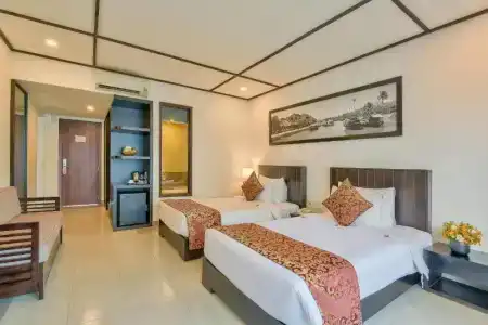 Golden Pearl - 108