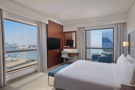 Hilton Dubai The Walk - 4