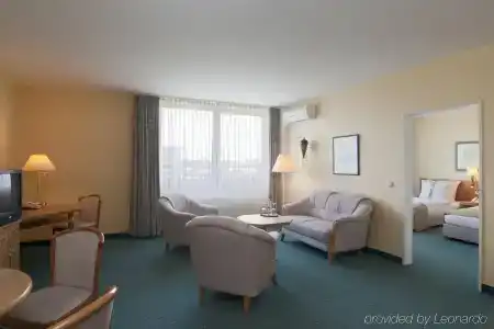 Holiday Inn düSseldorf-Neuss, An Ihg - 3