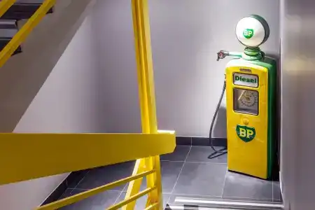 360 Degrees - 17