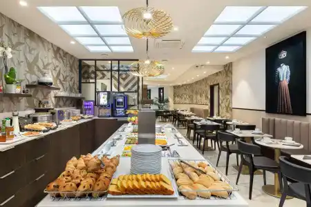 Best Western Plus Hôtel Massena Nice - 11