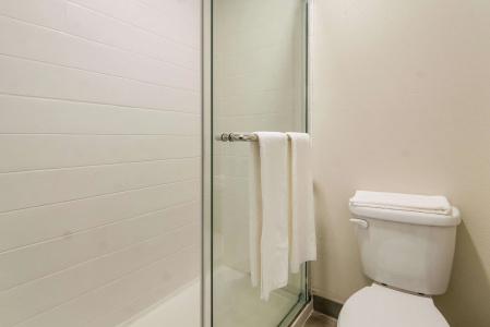 Quality Inn & Suites Dallas-Cityplace - 35