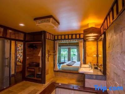 Parama Koh Chang - 142