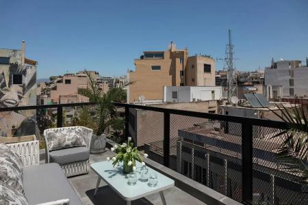 Melo Athens - 18