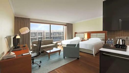 Hilton Bangalore Embassy GolfLinks - 63