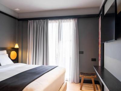 3 Pines Design Living - 54