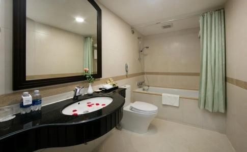 Zephyr Suites Boutique - 7