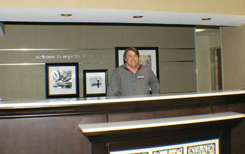 Hampton Inn West - 36