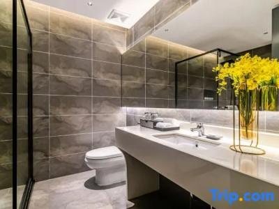 J-Hotel - 13