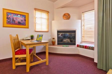 Inn at Eagle Mountain - 0