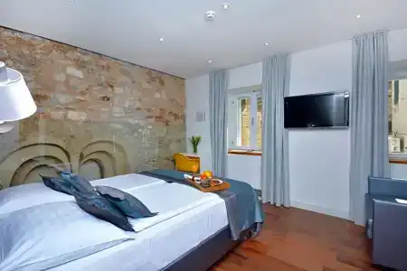 Jupiter Luxury - 50
