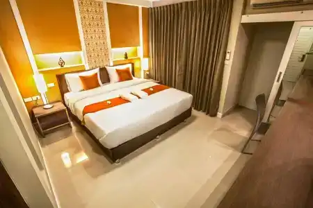 The Aim Sathorn - 10