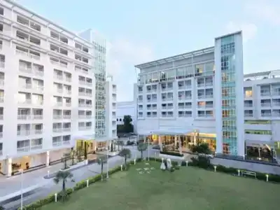 Kameo Grand & Serviced Apartment, Rayong - 35