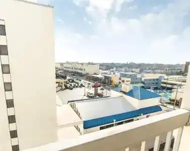Holiday Inn Express & Suites Virginia Beach Oceanfront, An Ihg - 13