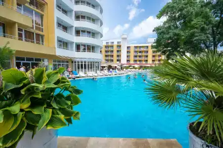 Sun Palace - 13