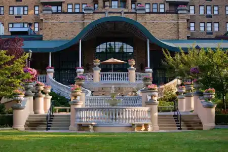 Omni Shoreham - 19