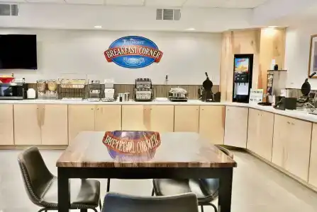 Baymont by Wyndham Tucson Airport - 20