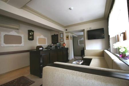 Grand Peninsula - 1