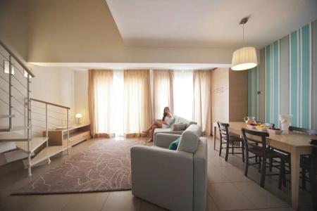 Le Rose Suite - 239