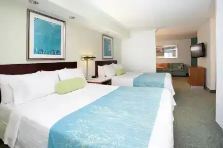 SpringHill Suites Portland Airport - 32