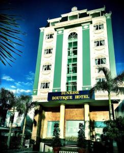 Sunrise Boutique - 0