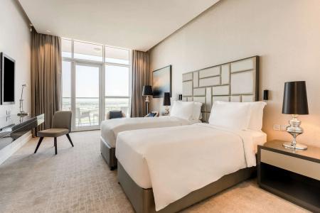Radisson Dubai Damac Hills - 3
