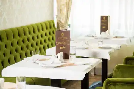 Savoy - 19